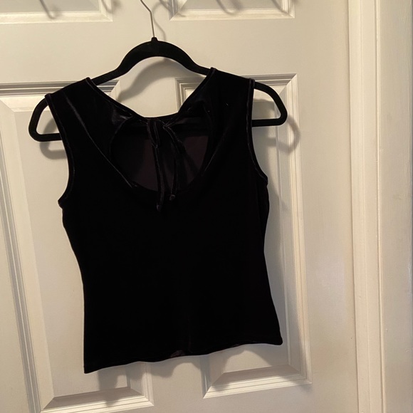 *Barbara Moss Velvety crop top - Picture 1 of 7